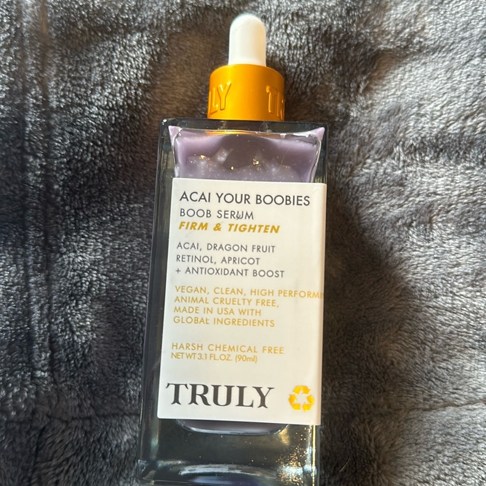 TRULY Women's Acai Your Boobies Lifting Boob Serum
